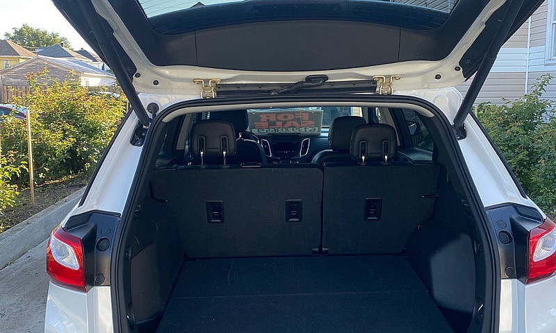Chevrolet Equinox Pr...