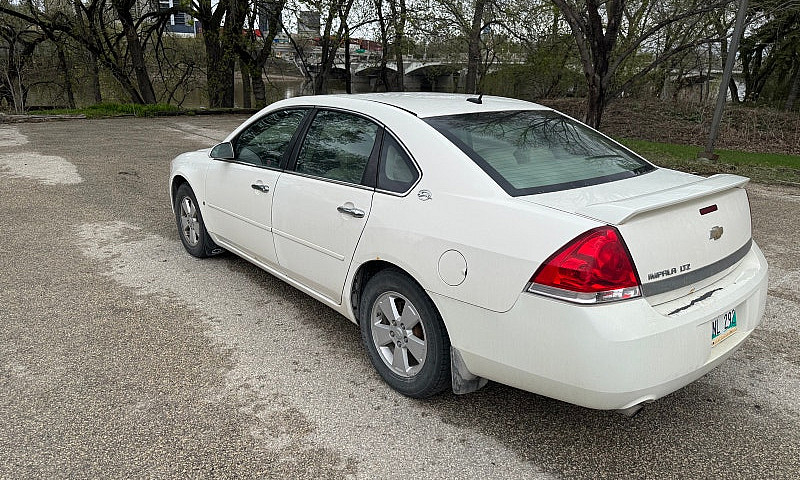 Saftied Chevrolet Im...