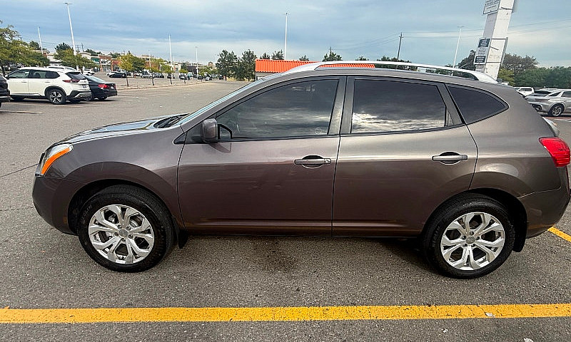 Nissan Rogue 2009...