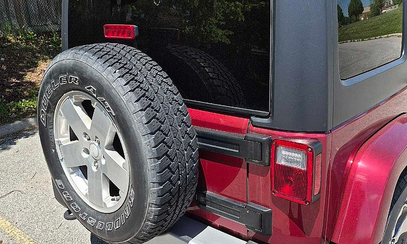 2011 Jeep Wrangler U...
