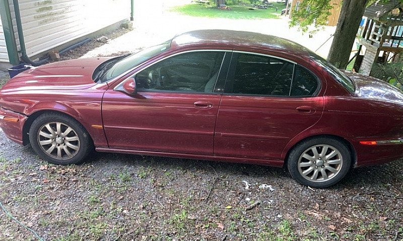 2003 Jaguar X Type...