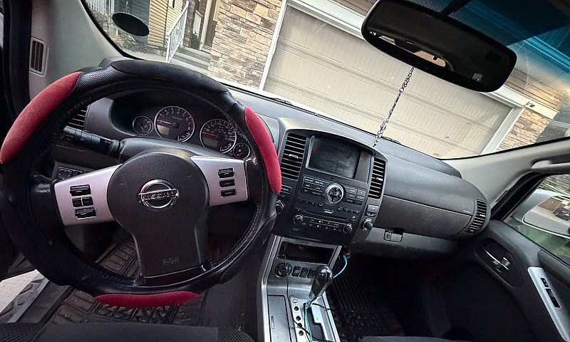 Nissan Pathfinder ...