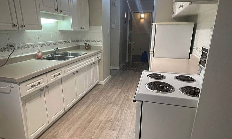 1 Bedroom Furnished ...