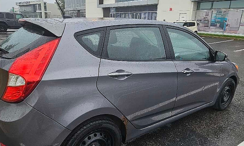 Hyundai Accent 2015...