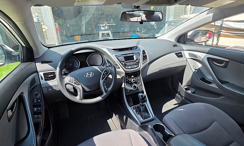 2014 Hyundai Elantra...