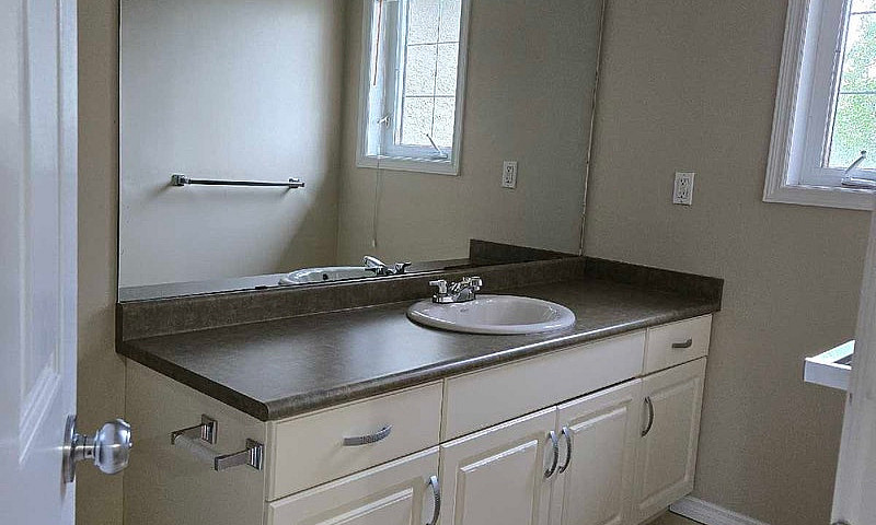 Townhouse For Rent I...