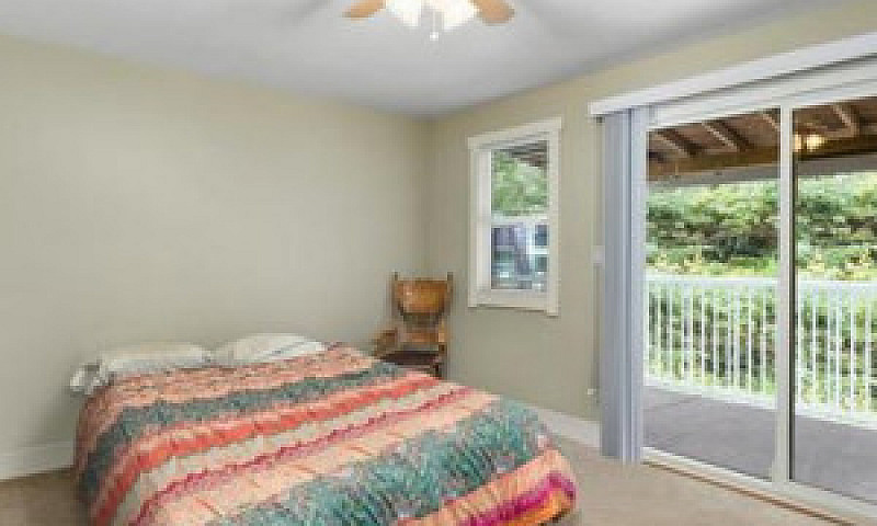 Versatile Acreage W/...