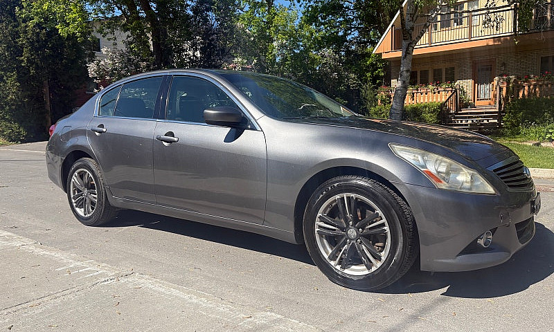 Infiniti G25X 2012 A...