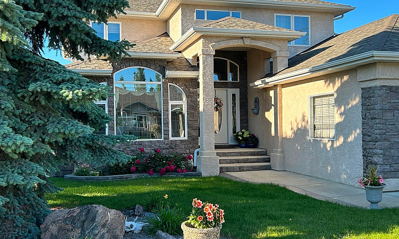 57 Archer Dr Red Dee...