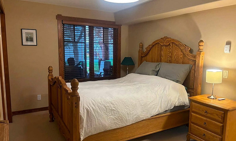 Elegant 2Bed 2Bath W...