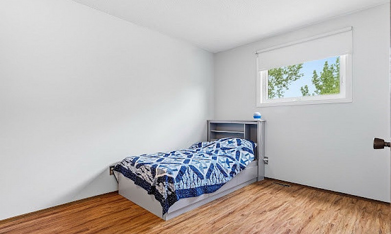 3 Bedroom Home ...