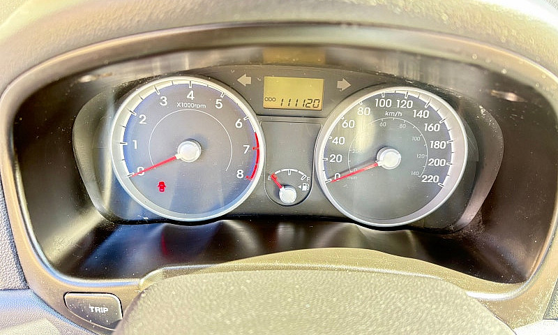 2011 Hyundai Accent ...