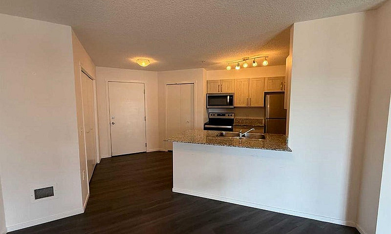 2Bed 1Bath Apartment...