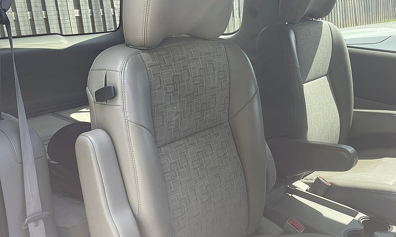 2007 Pontiac Montana...