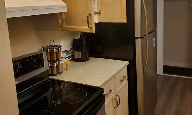 2 Bd 1 Bathroom Apar...