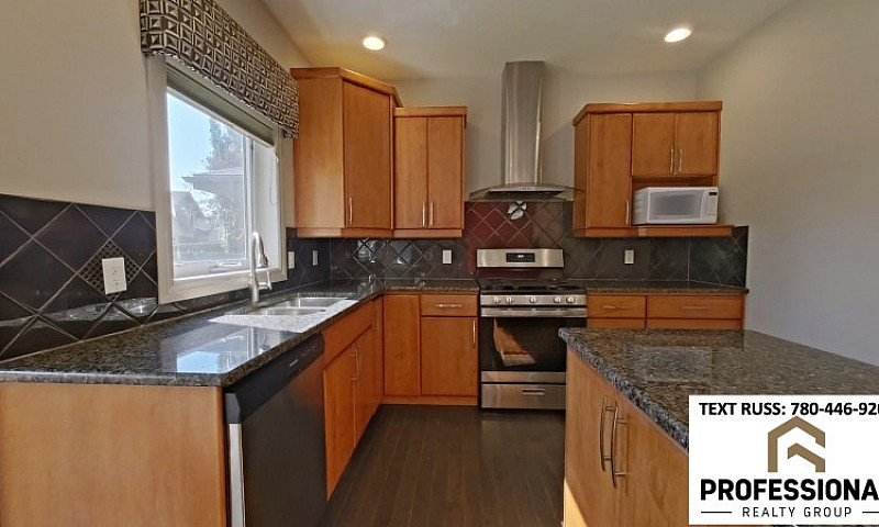 2600 Sqft 4 Bed + De...