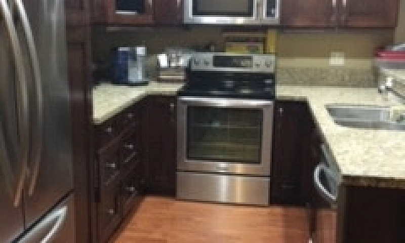 Spacious 3 Bedroom T...