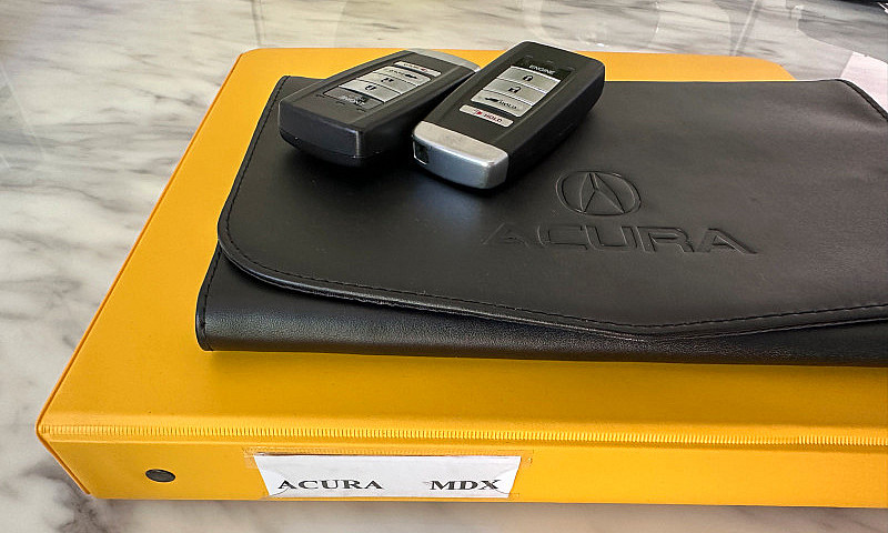 2016 Acura Mdx...