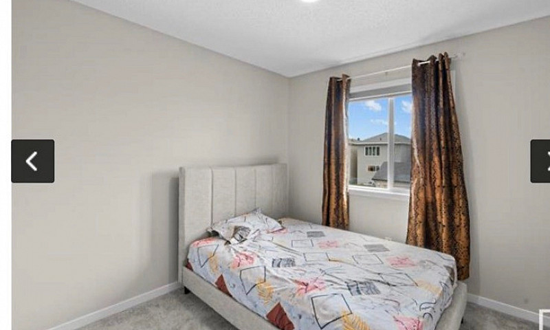 Room For Rent In Hou...