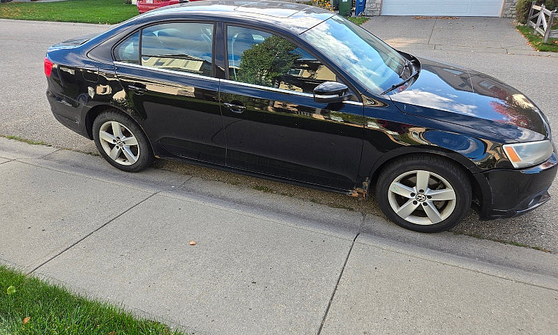 2011 Volkswagen Jett...