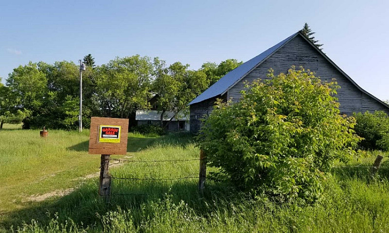 Estate Property For ...
