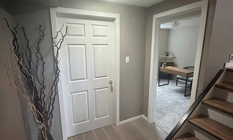 House For Sale - 37 ...