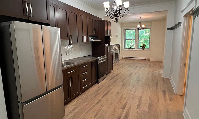 Wow, Renovated  5 1/...