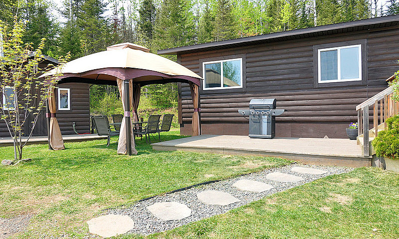 10 Acre Hilltop Home...