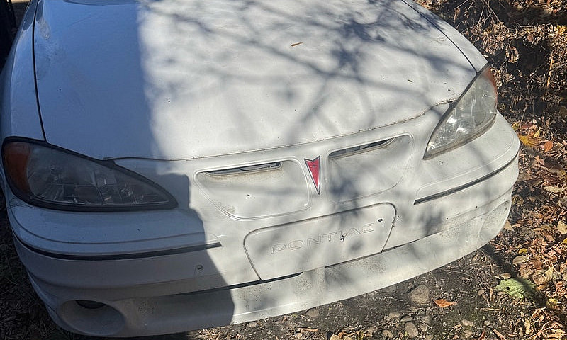 2003 Pontiac Grand A...