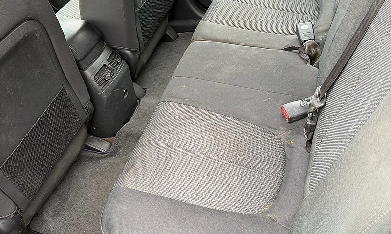 Kia Rondo 2009...