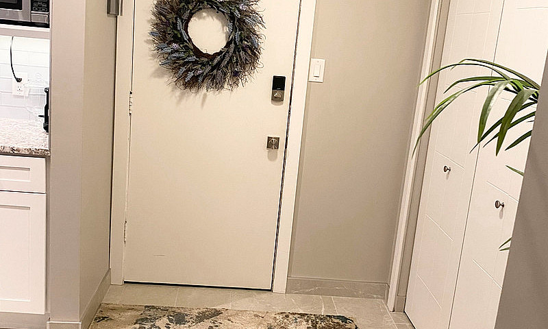 Renovated 2 Bedroom ...