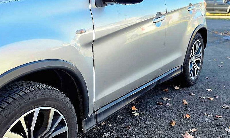 2018 Mitsubishi Rvr ...