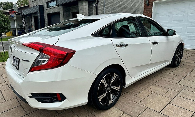 Honda Civic Touring ...