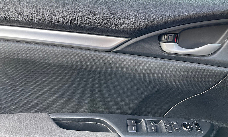 2016 Honda Civic...