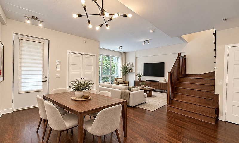 Condo For Sale In Gr...
