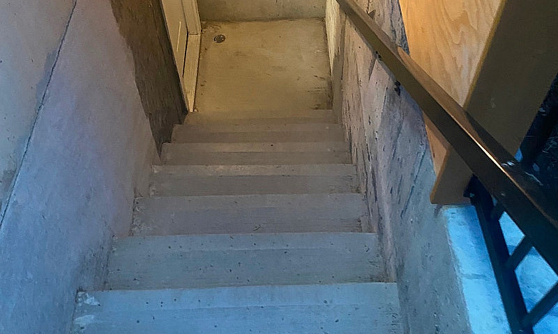 Legal Suite Basement...