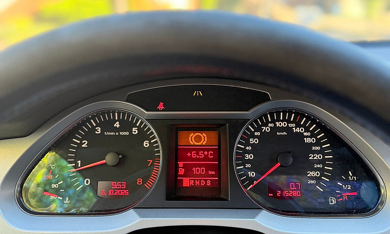 Audi A6 Quatro...