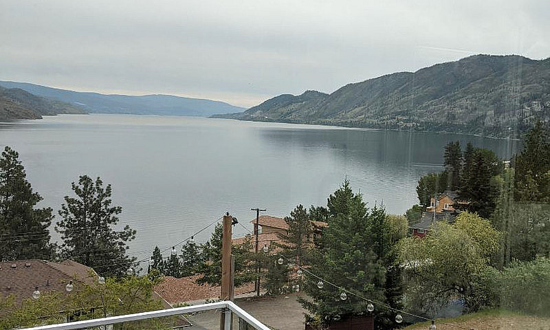 Lakeview Peachland H...