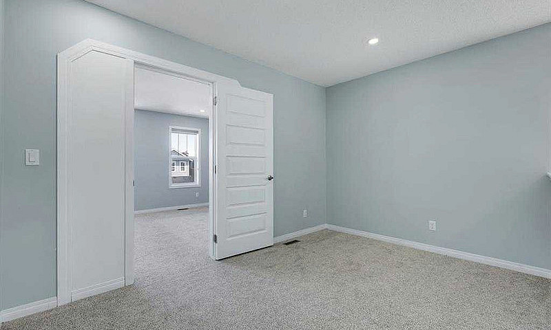 Upper Floor For Rent...
