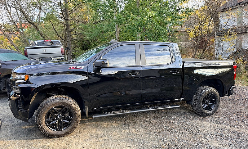 2022 Chev Trail Boss...