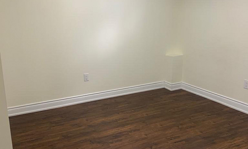 2 Bedroom Basement N...