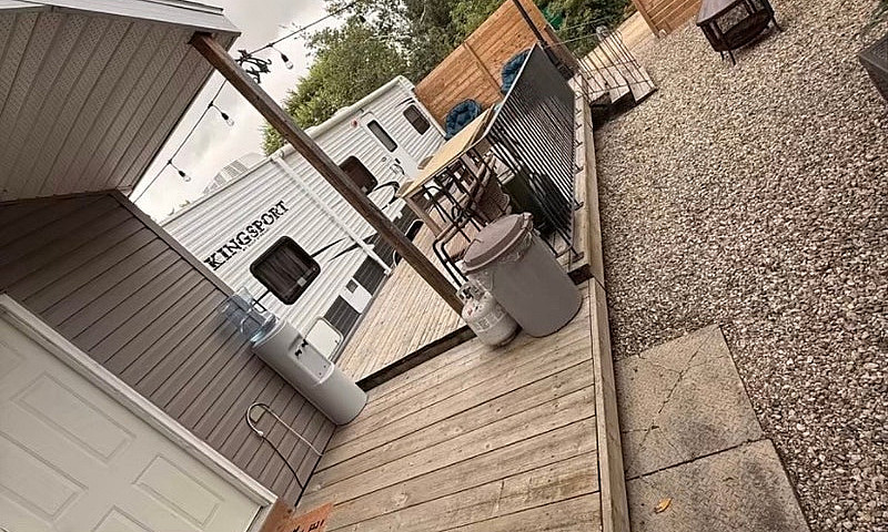 Turnkey Owned Lake L...