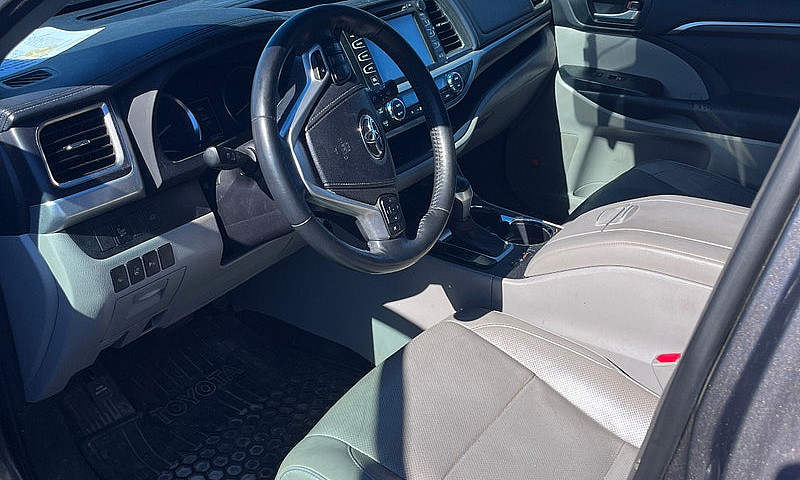 Toyota Highlander Li...