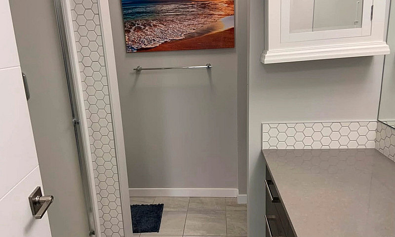 2 Bed 2 Bath Apartme...