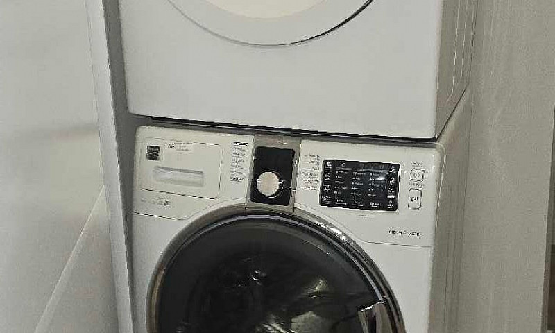 2 Bedroom Basement S...