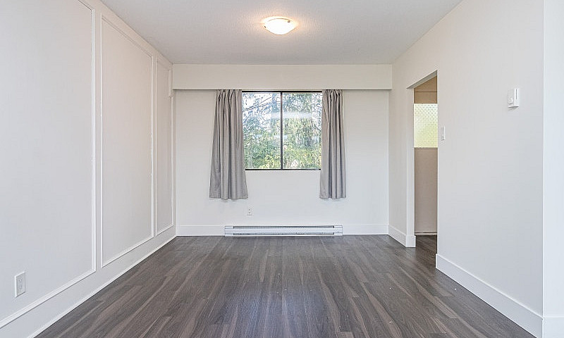 1400 Townsite Road, ...