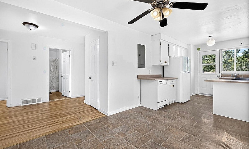 Rent Apartment ...