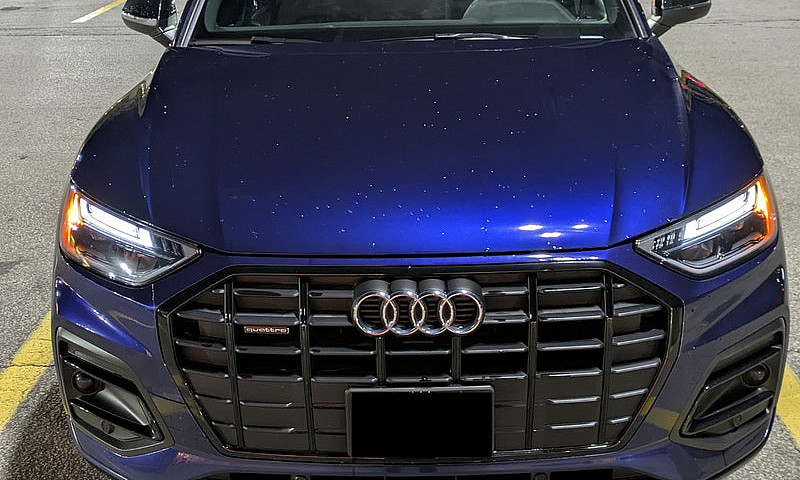 2023 Audi Q5 Komfort...
