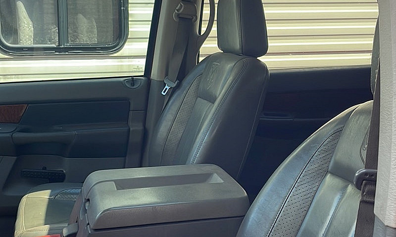 2007.5 Dodge 3500...
