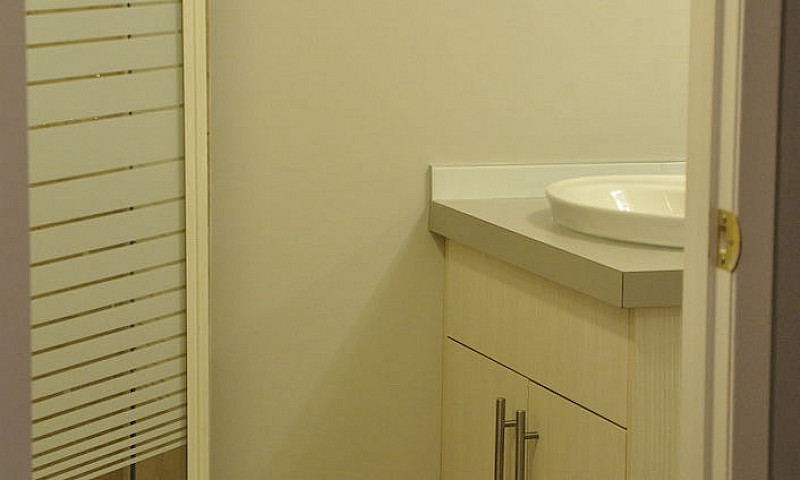 Renovated Bungalow F...
